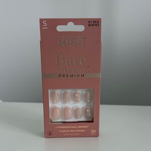 Kiss Bare but Better Premium Nails in Soft Pink with pearls